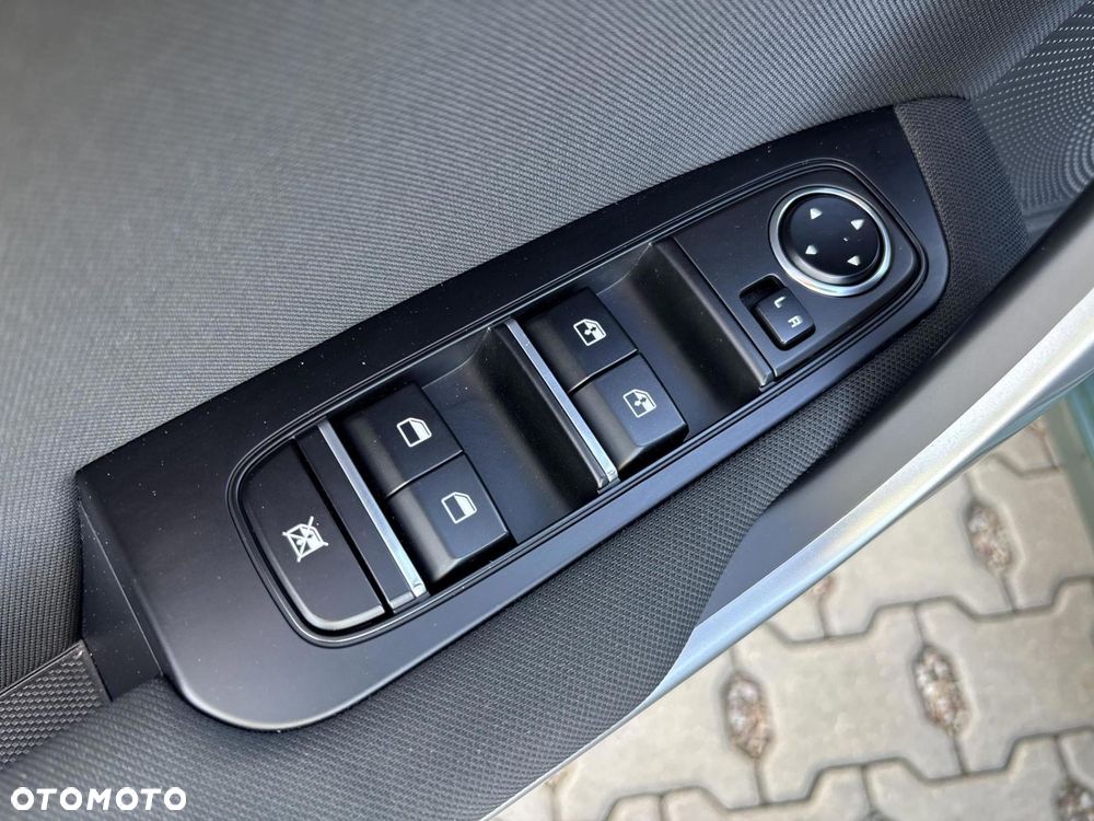 Kia Ceed 1.5 T-GDI M DCT - 21