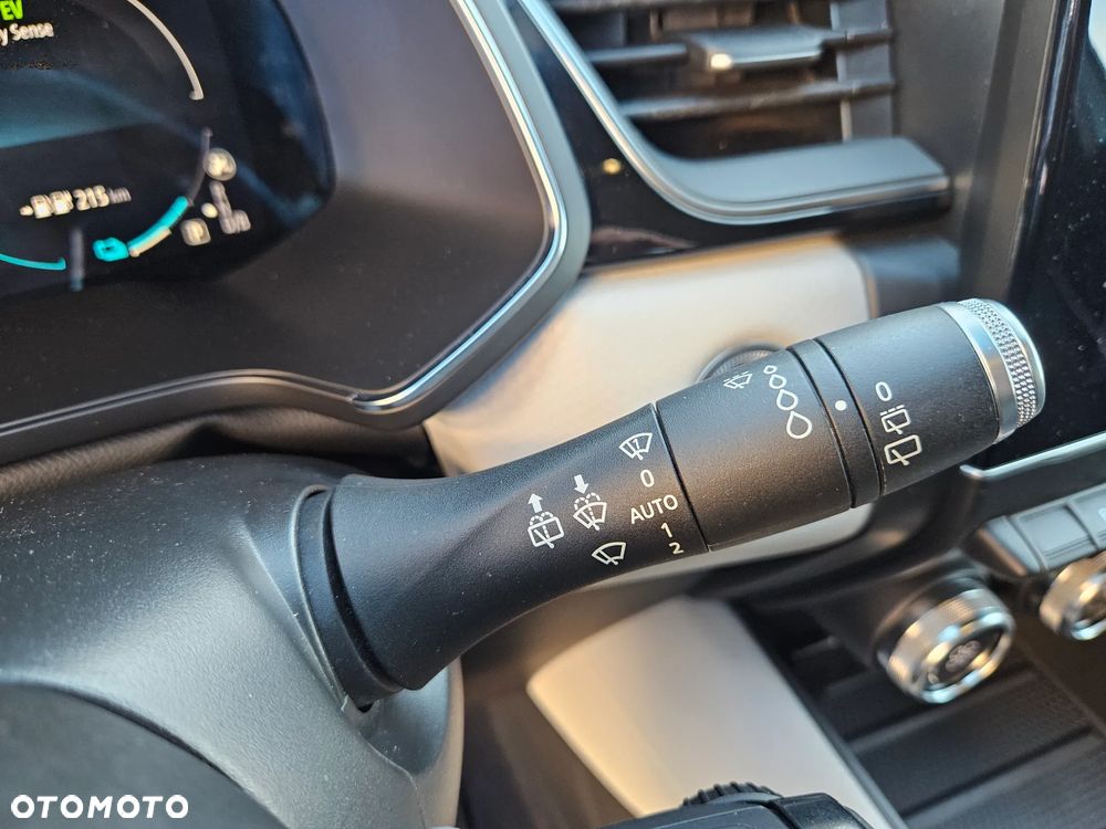 Renault Captur 1.6 E-TECH Plug-In Intens - 24