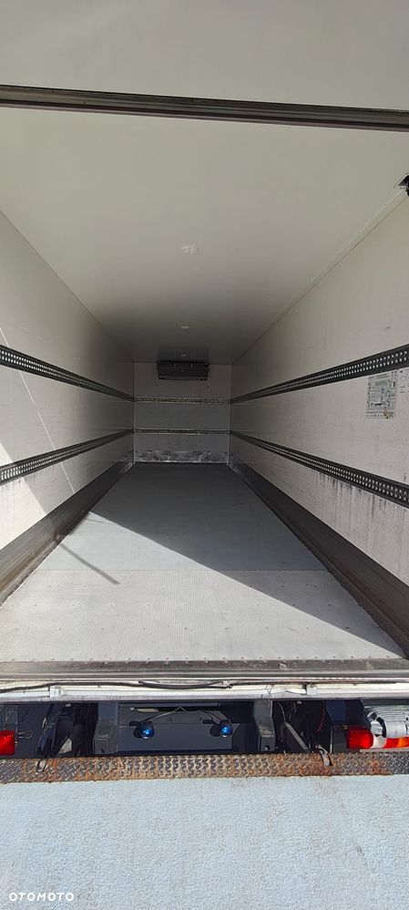 Mercedes-Benz ACTROS 2530 IZOTERMA CARRIER SUPRA 1050 - 8