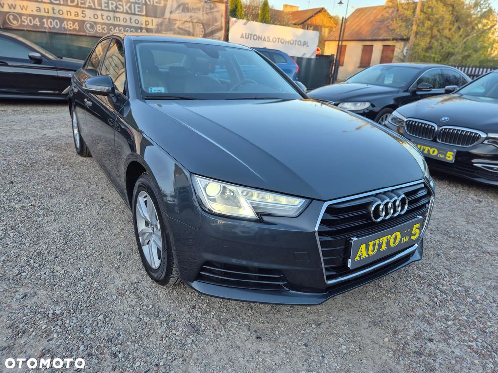 Audi A4 Limousine - 3