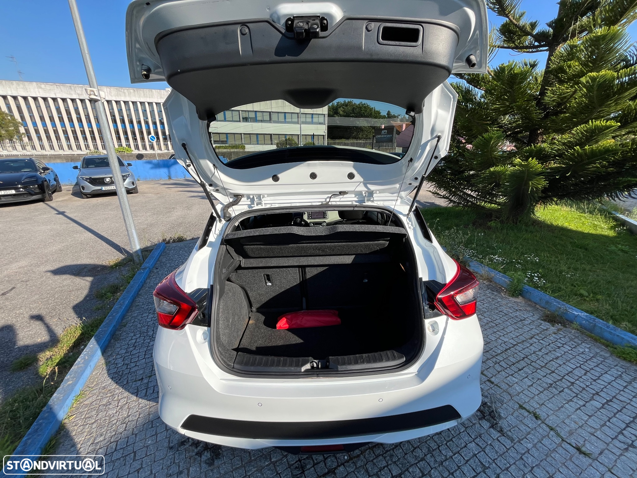 Nissan Micra 1.5 dCi N-Connecta Urban S/S - 18