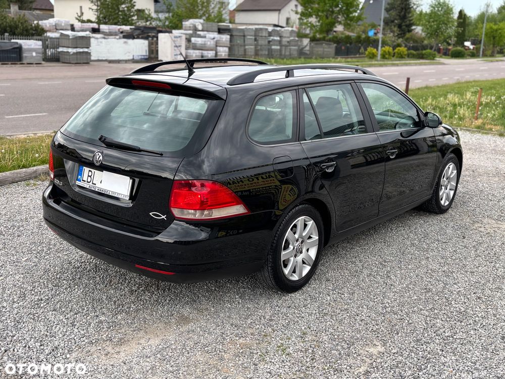 Volkswagen Golf - 20