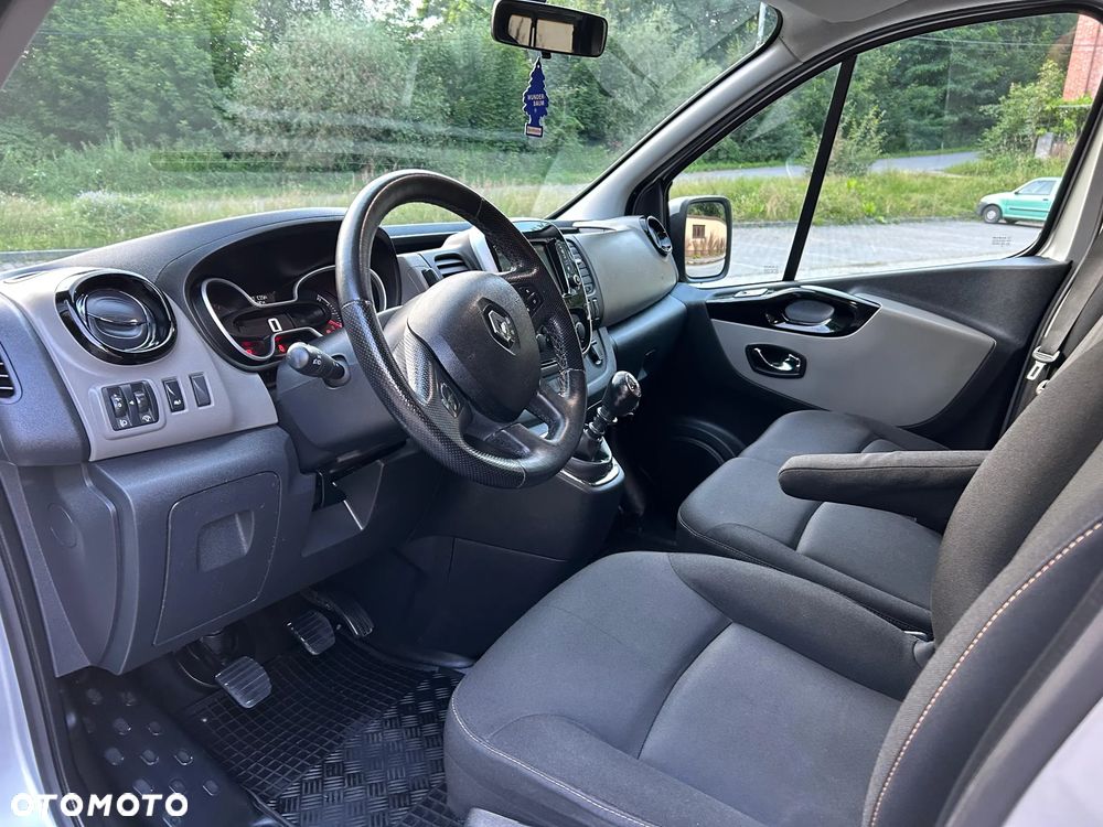 Renault Trafic - 8