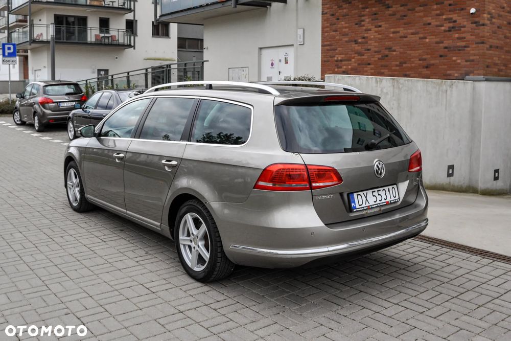 Volkswagen Passat - 3