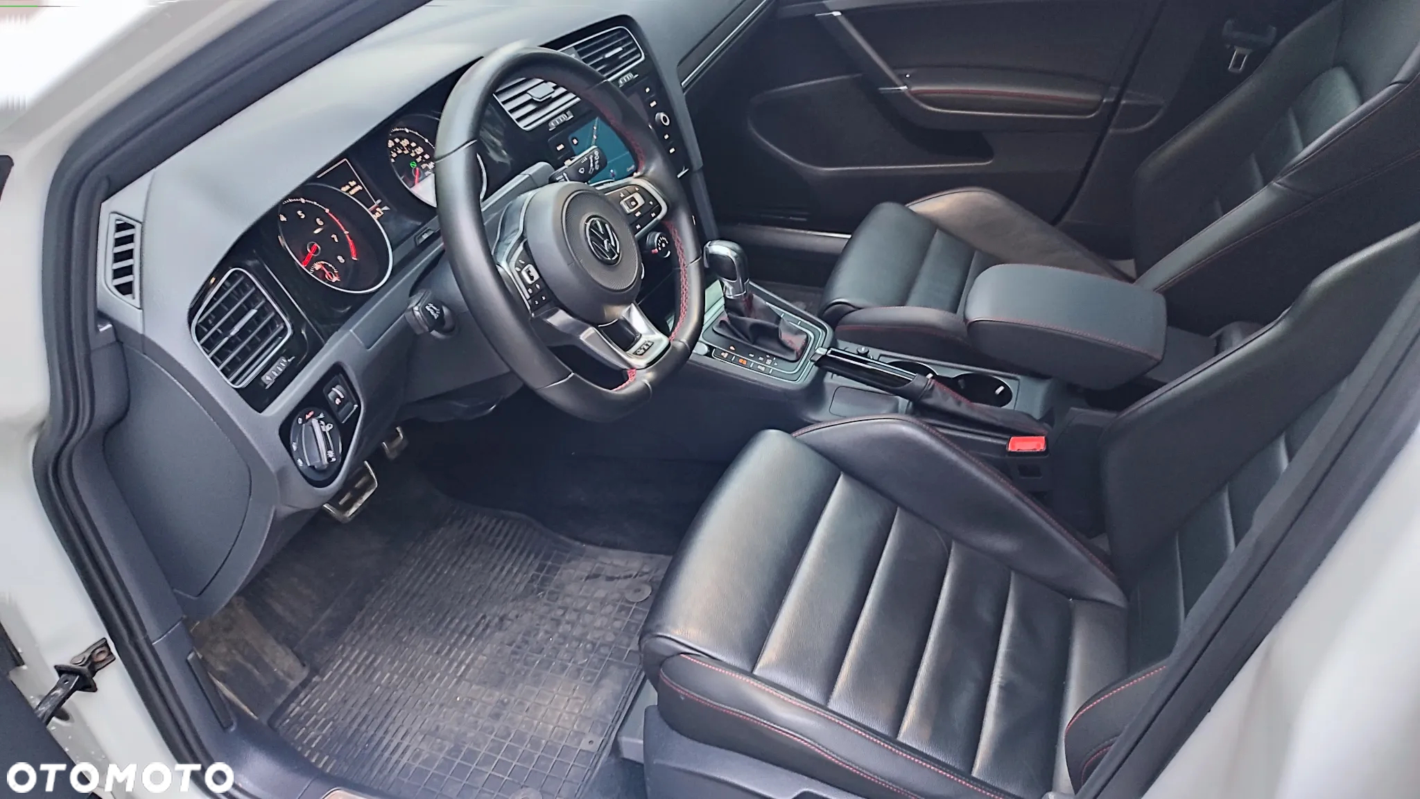 Volkswagen Golf VII 2.0 TSI BMT GTI Performance DSG - 2