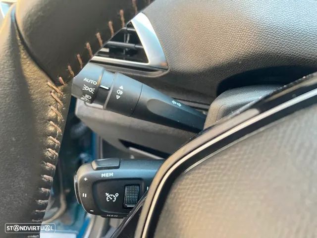 Peugeot 3008 PureTech 130 Stop & Start GPF Active Pack - 15