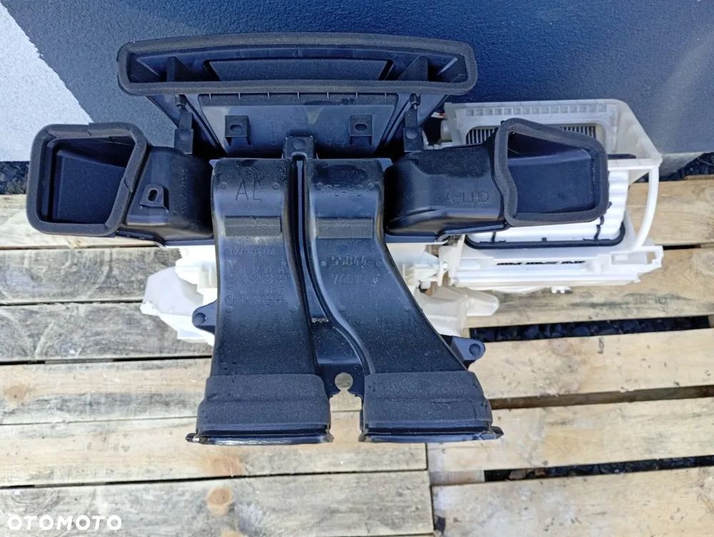 dmuchawa nawiewu wentylator nagrzewnica obudowa lexus ct 200h lift 2018r 87050-76081 - 2