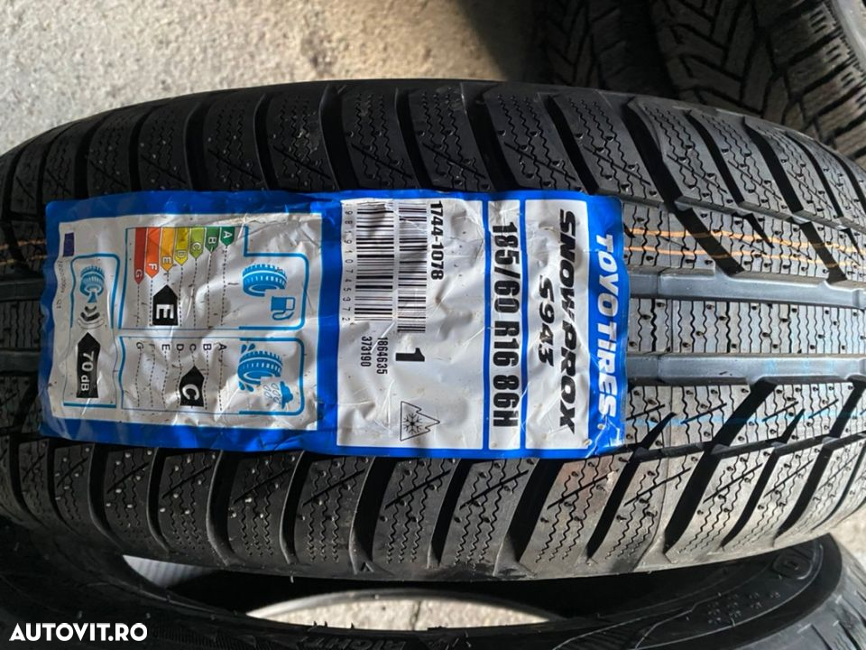 vand 2 anvelope 185/60/16 toyo de iarnă noi - 2