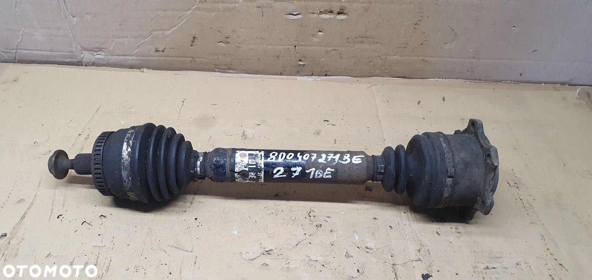 Półoś lewa krótka półośka Audi A4 B5 Automat 8D0407271BE - 1