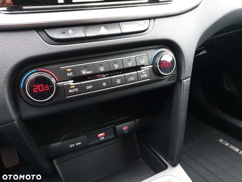 Kia Ceed 1.5 T-GDI M - 23