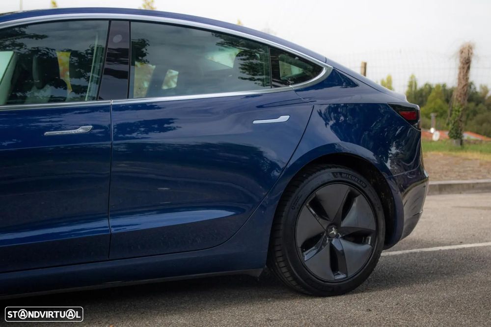 Tesla Model 3 Long-Range Dual Motor AWD - 9