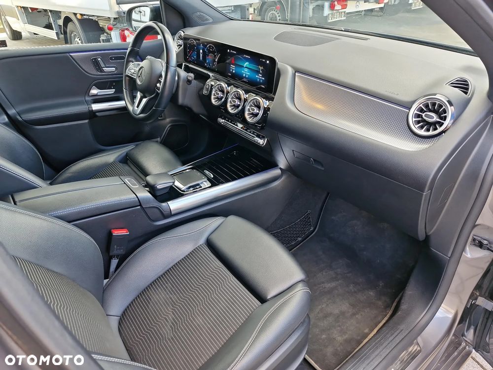 Mercedes-Benz Klasa B 200 Progressive 7G-DCT - 19