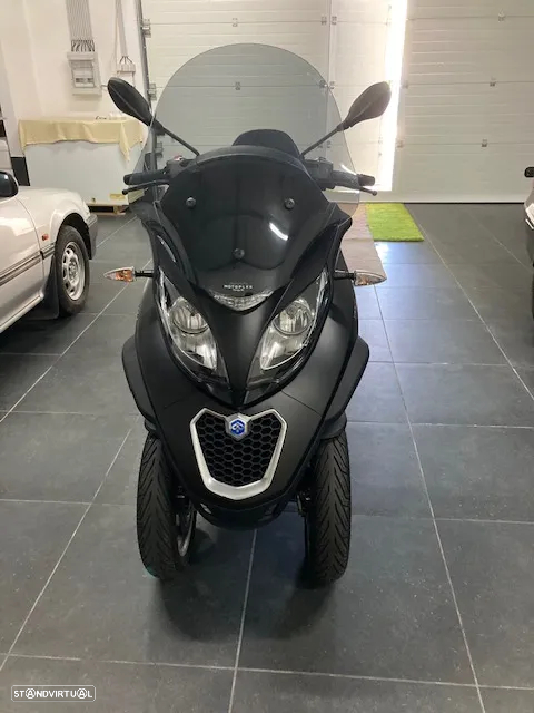 Piaggio MP3 300ie LT ABS - 4