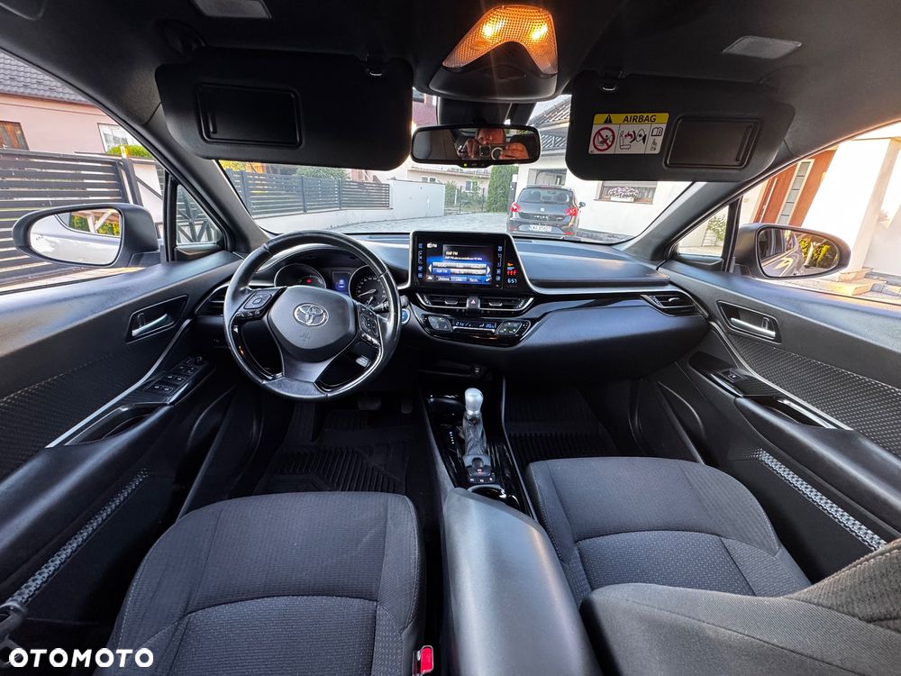 Toyota C-HR Style Selection - 14