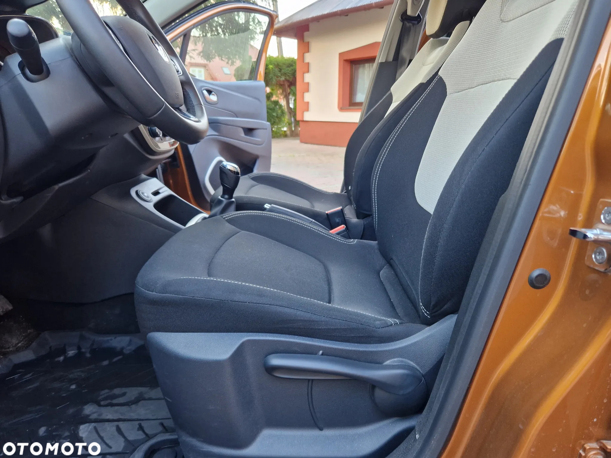 Renault Captur 0.9 Energy TCe Zen - 23