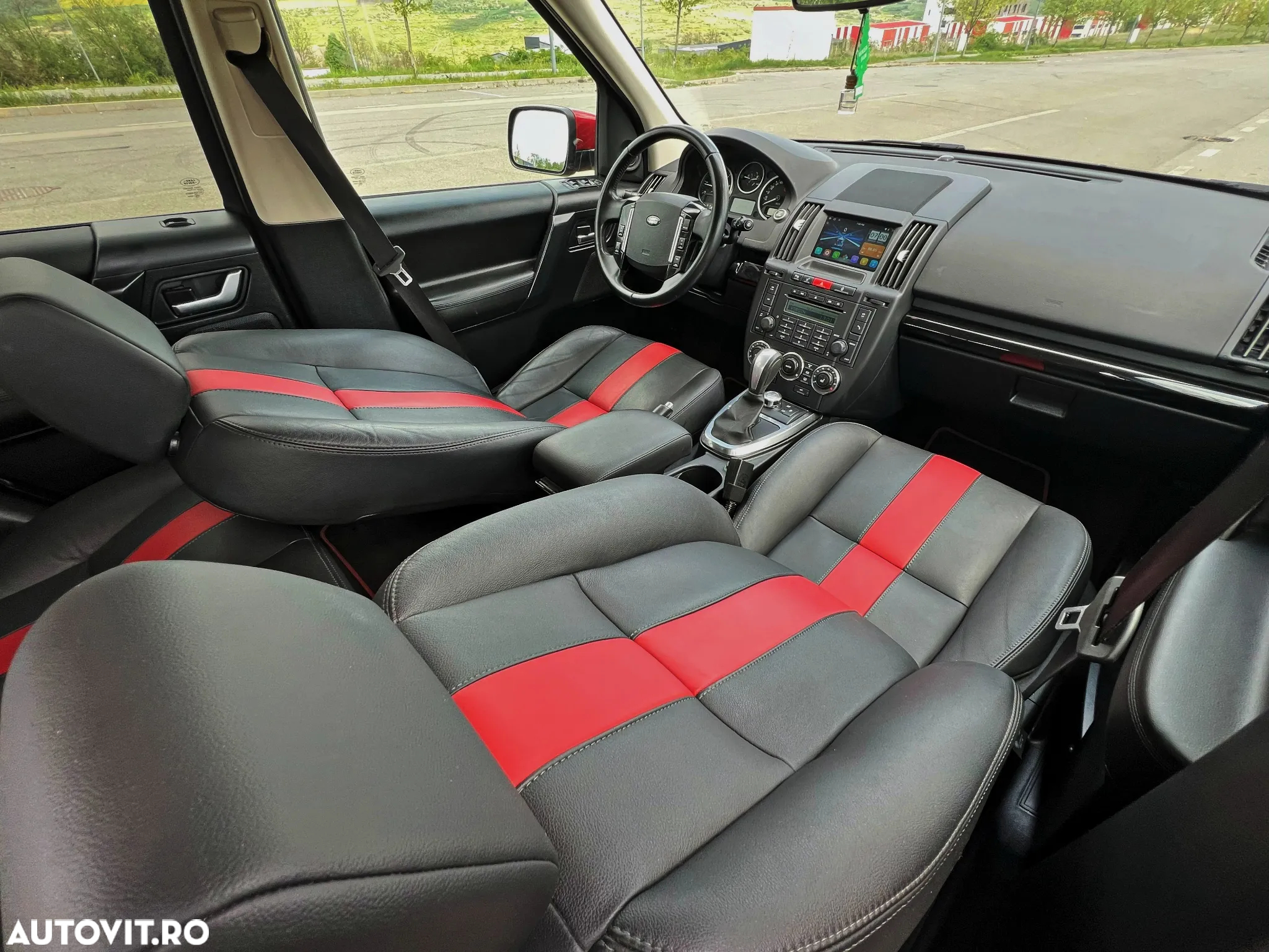 Land Rover Freelander - 16