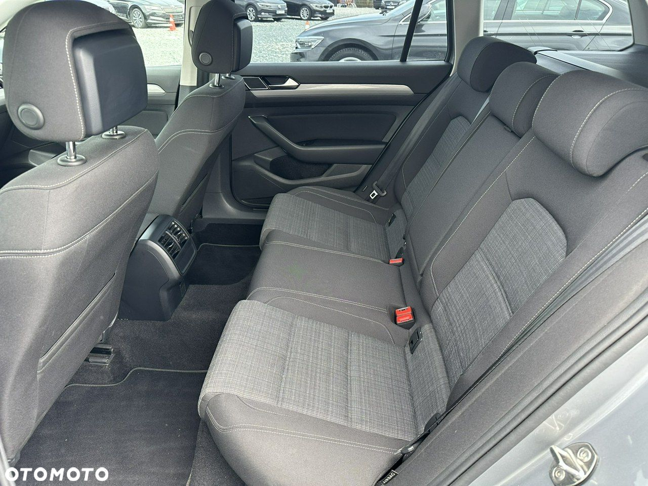 Volkswagen Passat 2.0 TDI EVO Business - 20