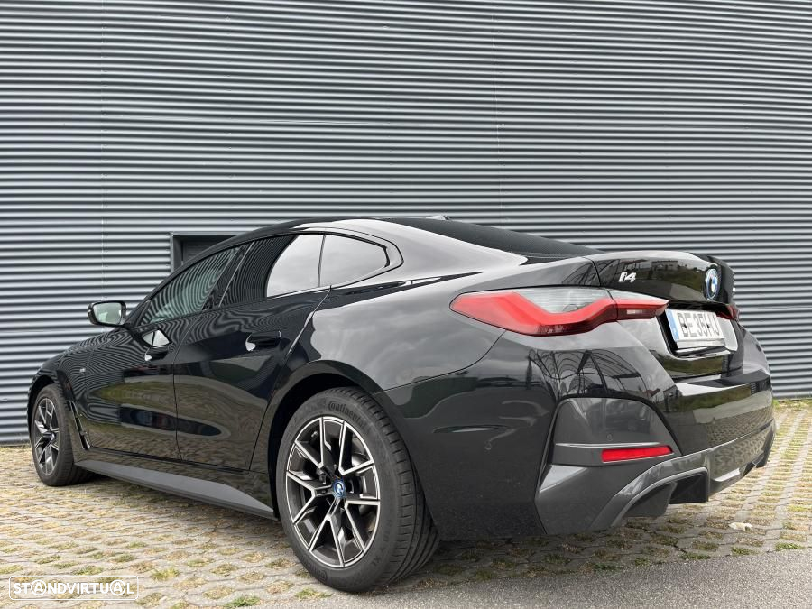 BMW i4 eDrive40 Pack Desportivo M - 19