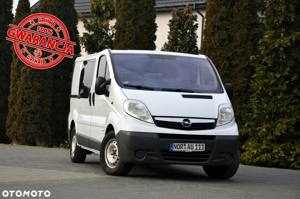 Opel Vivaro - 1