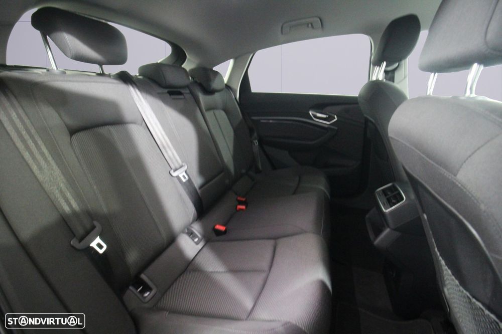 Audi Q8 e-Tron Sportback 55 quattro Advanced - 14