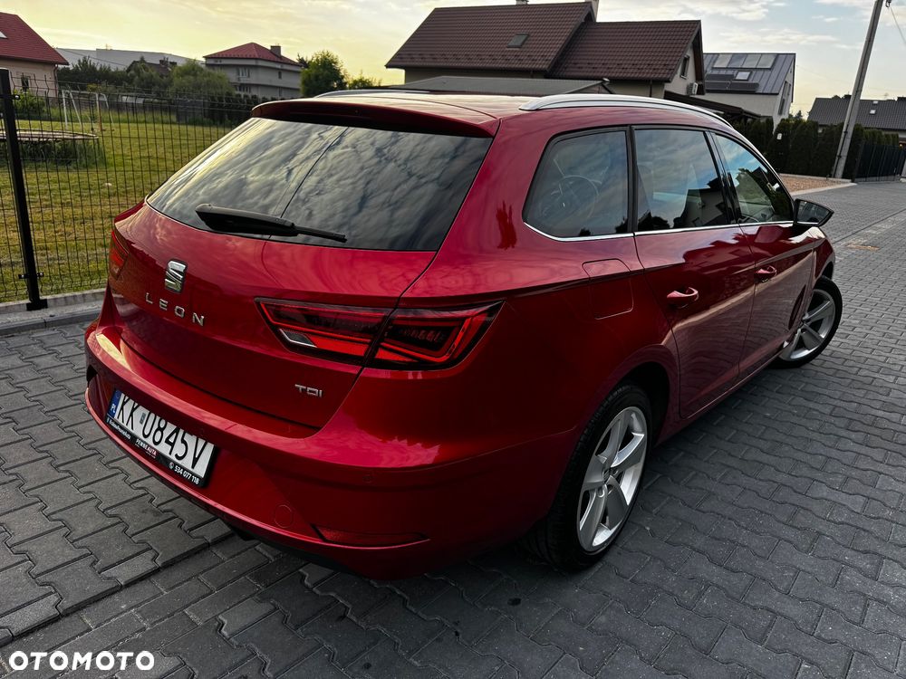 Seat Leon 2.0 TDI DPF Start&Stop DSG XCELLENCE - 11