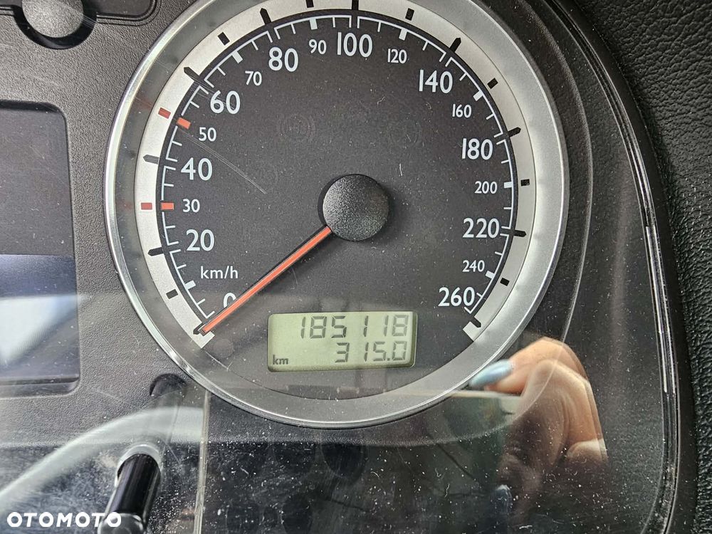 Volkswagen Bora 1.6 Comfortline - 13