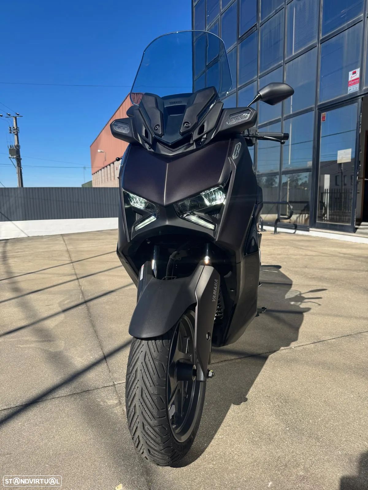 Yamaha X-Max Tech Max - 1