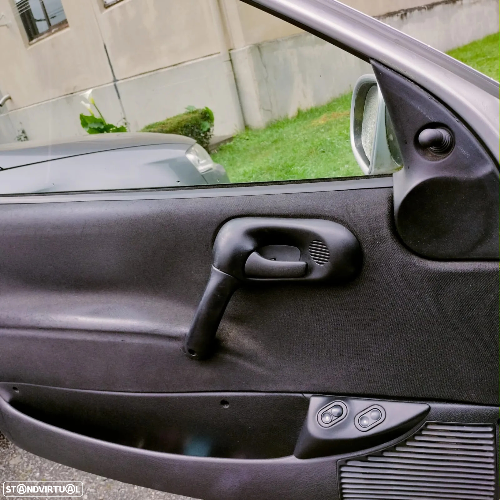 Opel Corsa 1.2 16V Sport - 6
