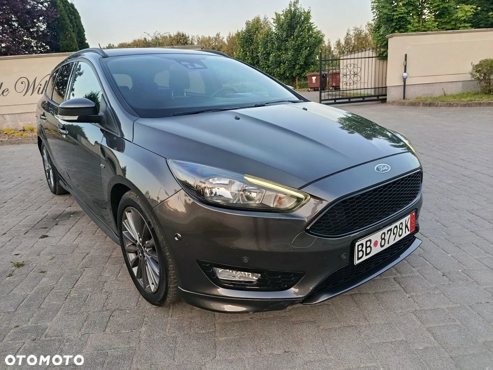Ford Focus 1.5 EcoBoost STart-Stopp-System ST-LINE - 6