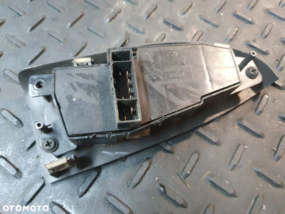PANEL SZYB LEWY PRZÓD CHRYSLER 300M ORYGINAŁ 04760191AB - 2