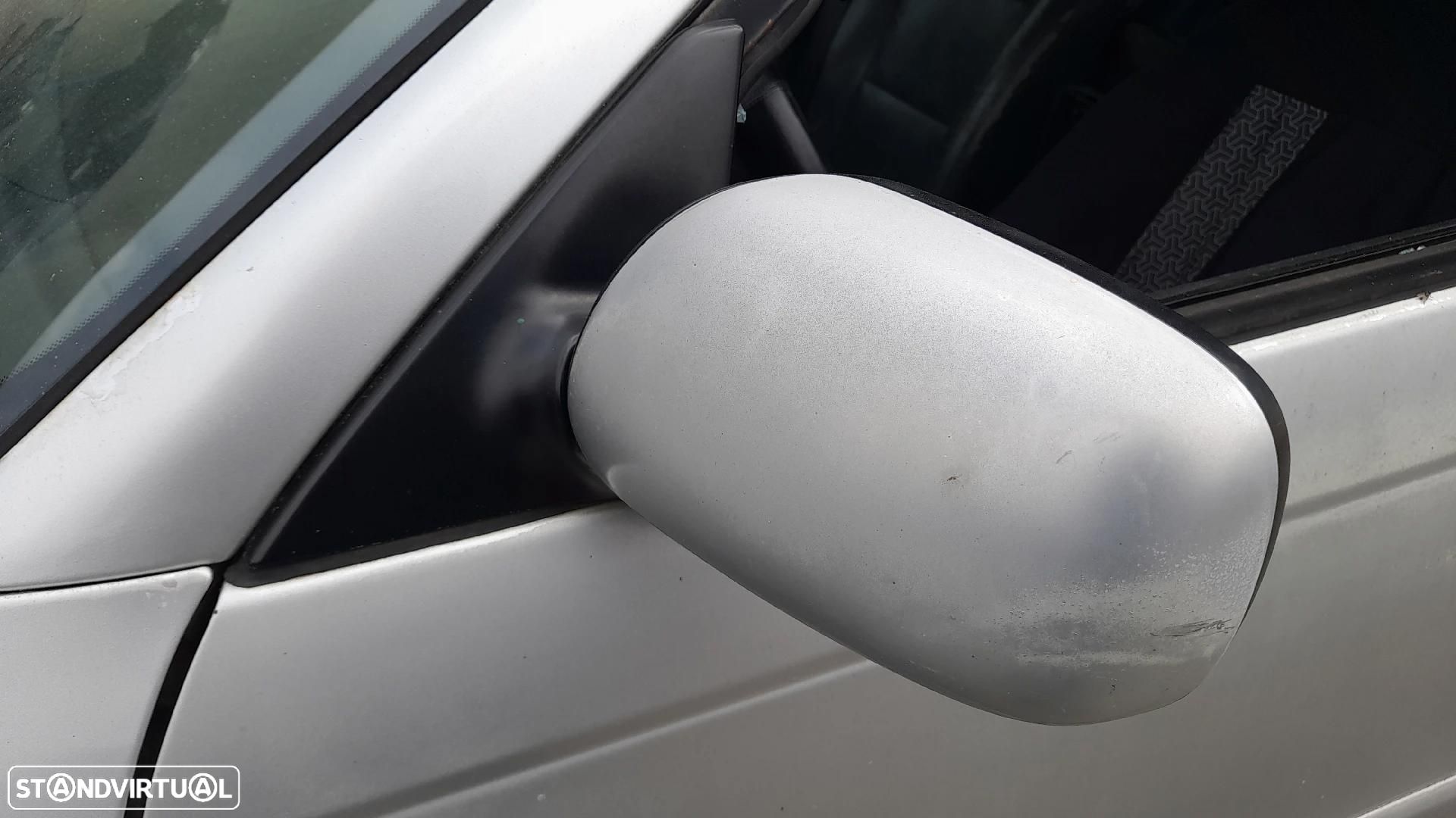 Retrovisor / espelho esquerdo TOYOTA Avensis Liftback (_T22_) - 1