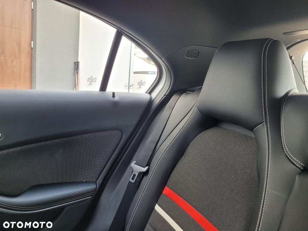 Mercedes-Benz Klasa A 180 (BlueEFFICIENCY) Style - 18