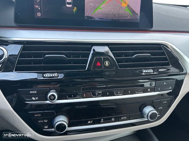 BMW 520 d Line Luxury Auto - 6