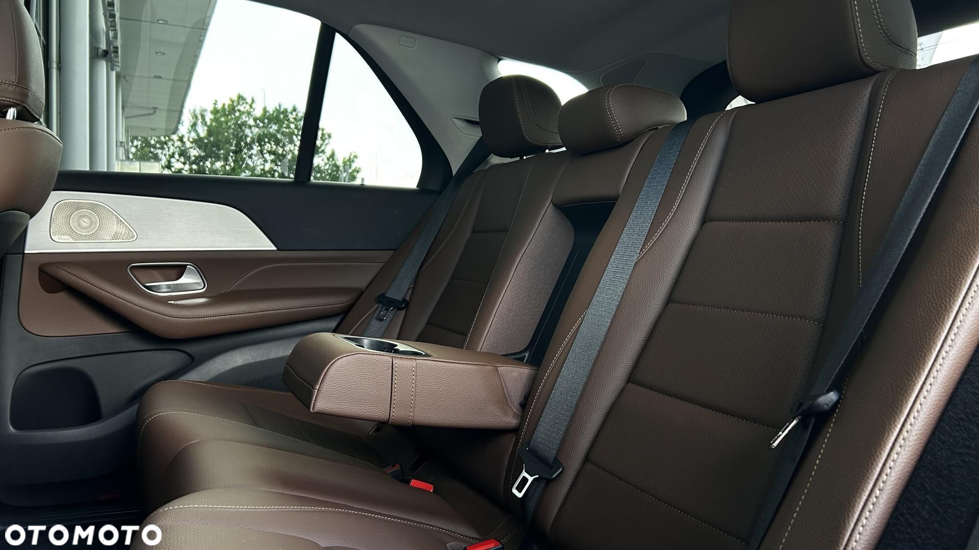 Mercedes-Benz GLE - 28