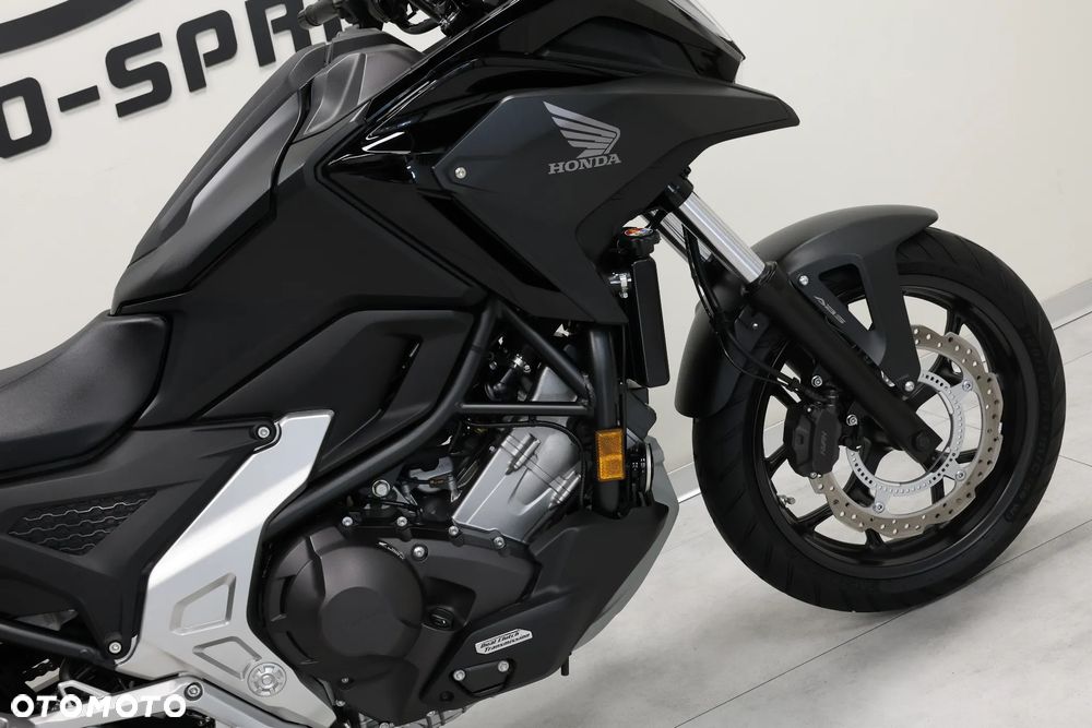 Honda NC - 19