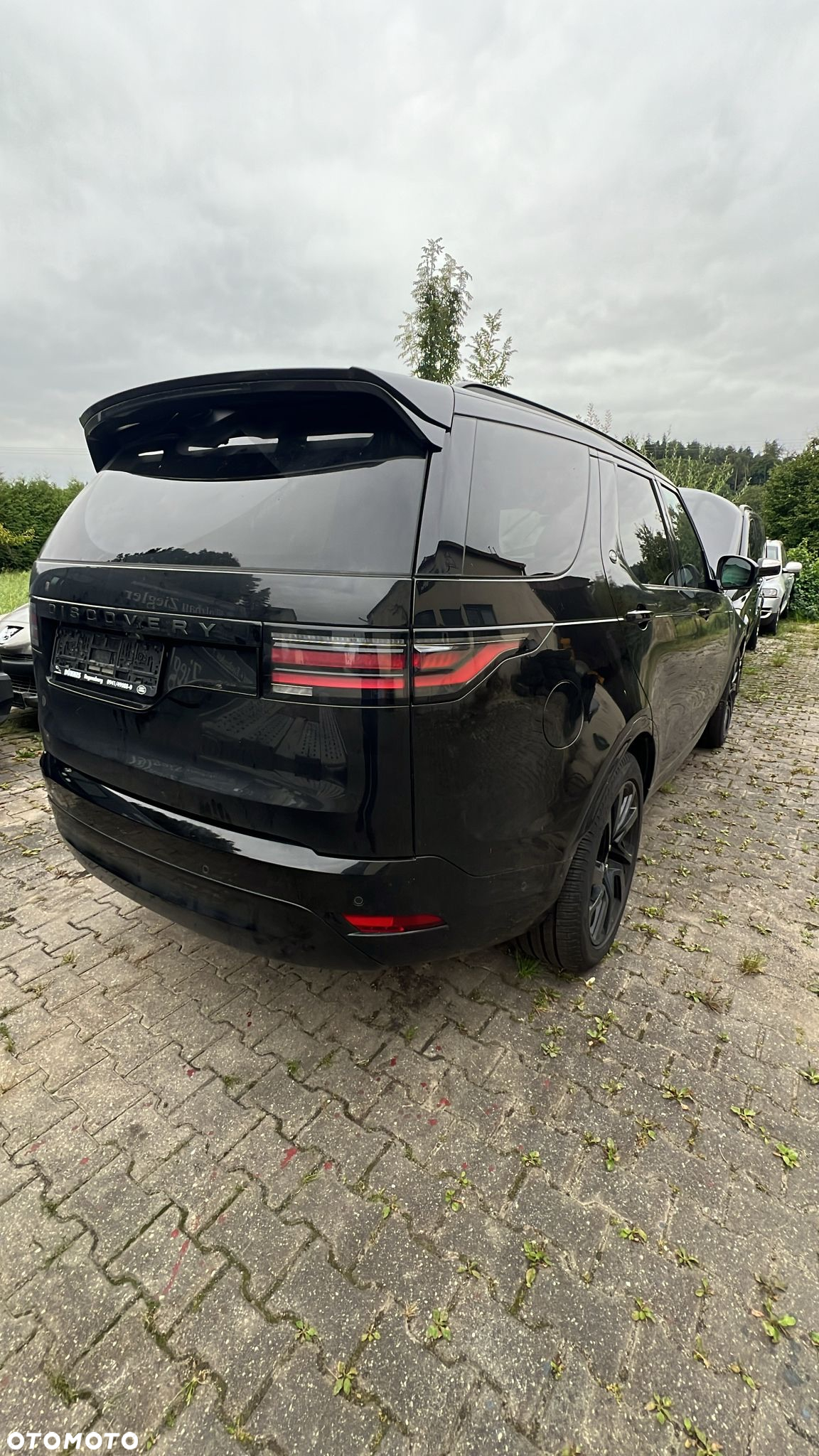 Land Rover Discovery D250 R-Dynamic SE - 3