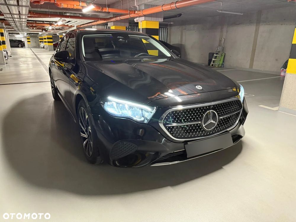 Mercedes-Benz Klasa E 220 d 9G-TRONIC - 3