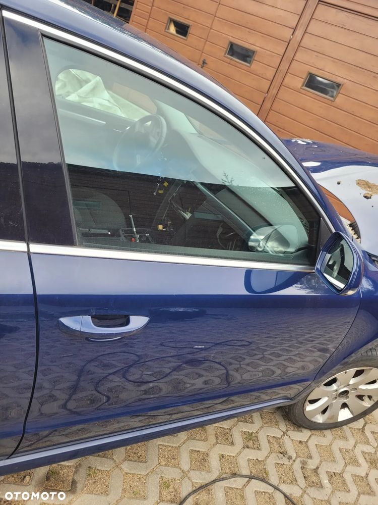 DRZWI PRAWE LEWE HB  skoda superb II W kolor 4711 - 3