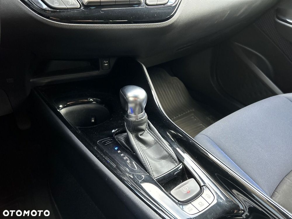 Toyota C-HR 1.8 Hybrid Dynamic - 19