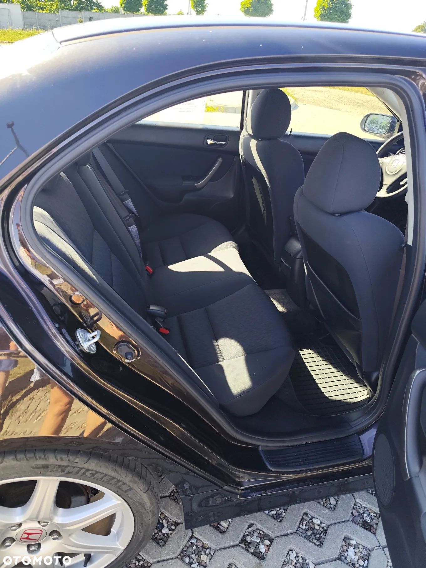Honda Accord 2.0 Executive - 8