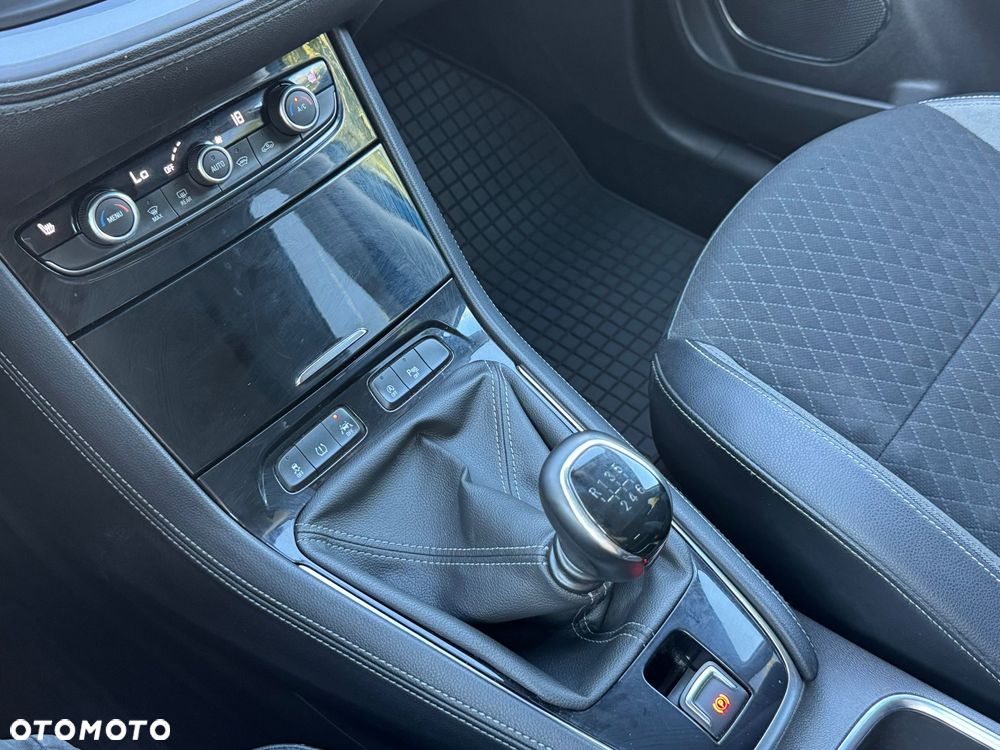 Opel Grandland X 1.2 Start/Stop INNOVATION - 18