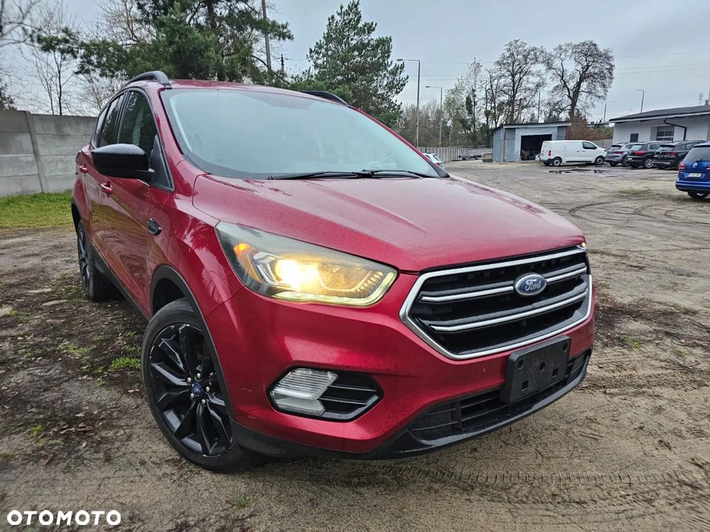 Ford Kuga 2.0 EcoBoost AWD Titanium ASS GPF - 4