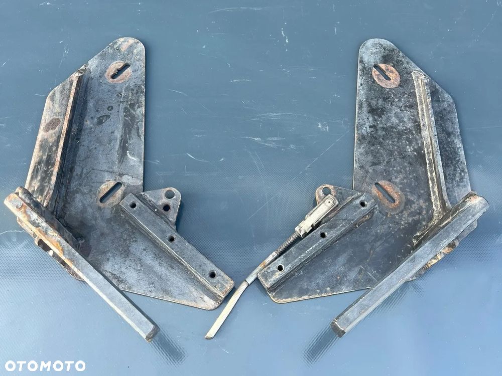 łącznik górnej szyny z słupkiem do naczepy KRONE - 3