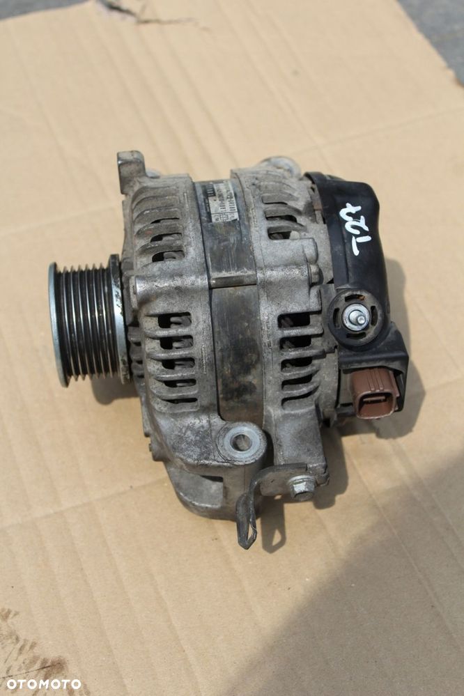ALTERNATOR AVENSIS T27 2.0 D4D 1AD 27060-0R080 - 3