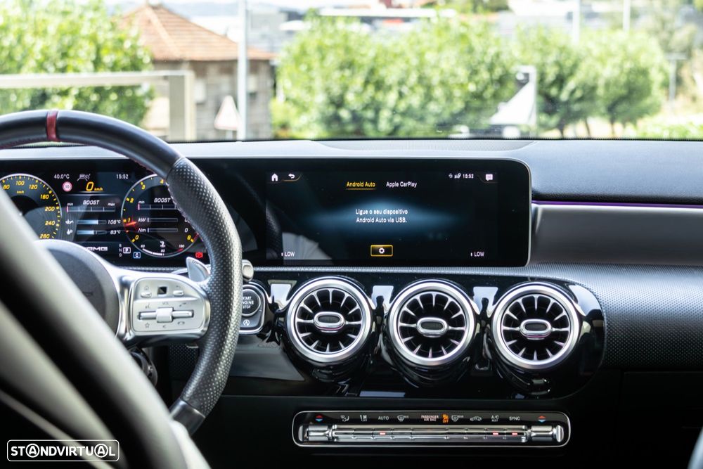 Mercedes-Benz A 35 AMG 4Matic - 55