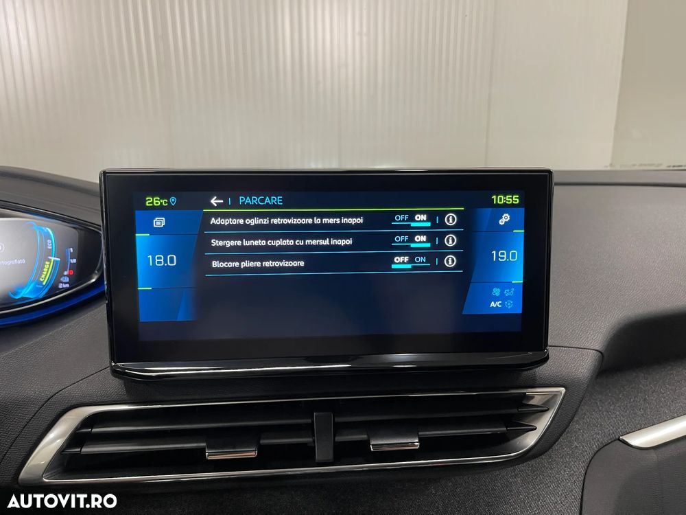 Peugeot 3008 Hybrid 225 e-EAT8 Roadtrip - 18