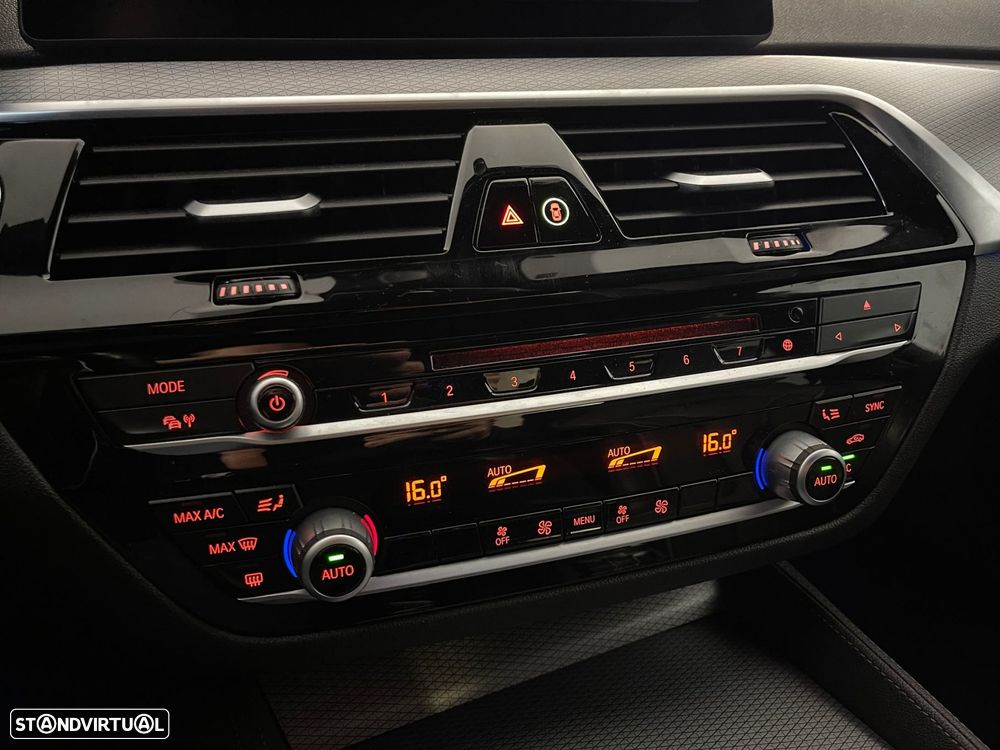 BMW 530 e iPerformance Pack M - 34