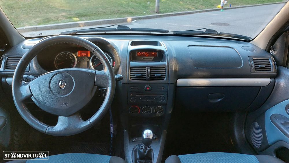 Renault Clio 1.2 SE Storia Confort - 7
