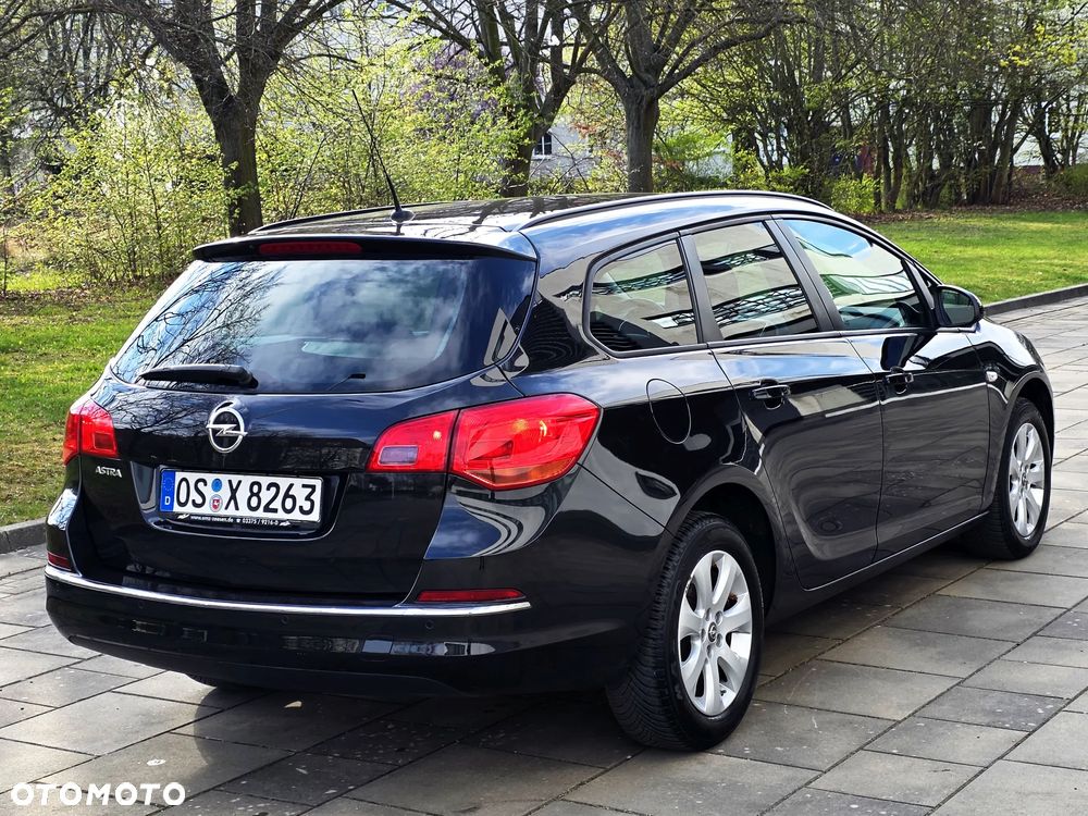 Opel Astra 1.6 Exklusiv - 5