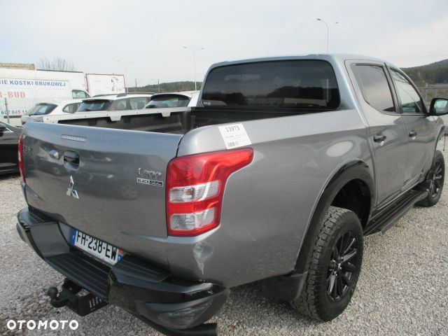 Mitsubishi l200 - 4